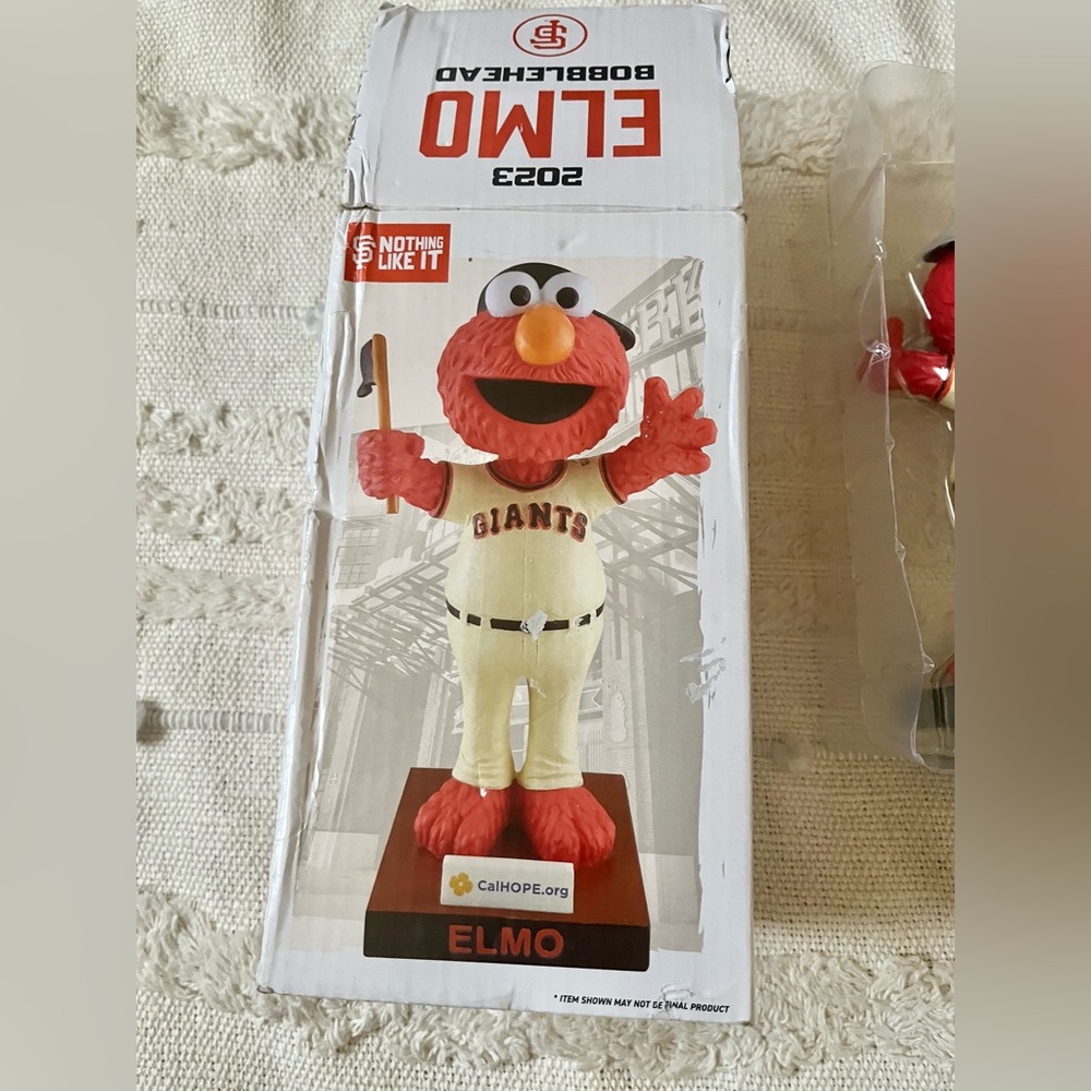 ELMO -SF Giants Sesame Street Elmo Bobblehead 7/30 2023 SGA Bobble San Francisco - Picture 7 of 7